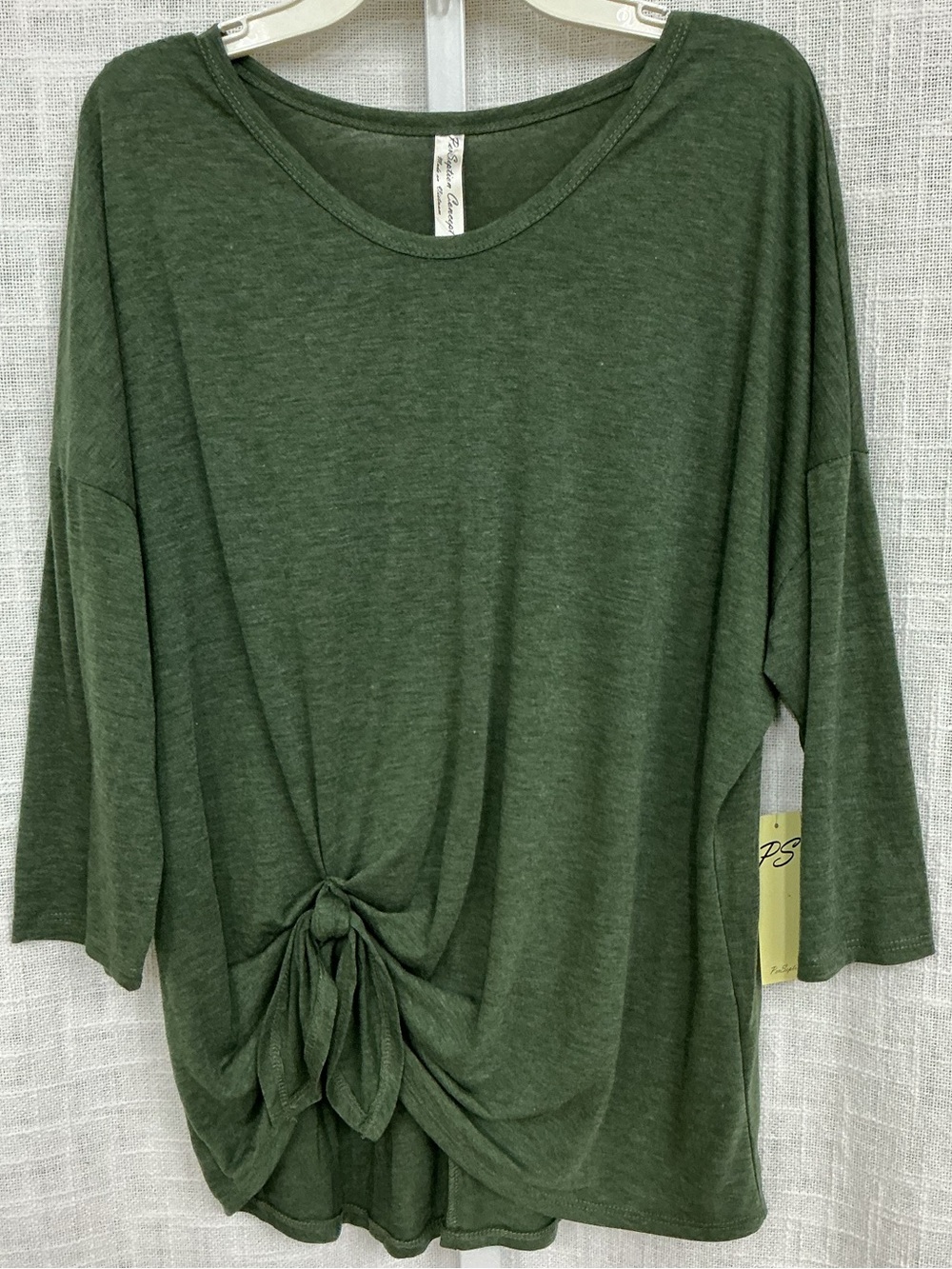 PerSeption Concept Olive Knot-Front 3/4 Sleeve Tee